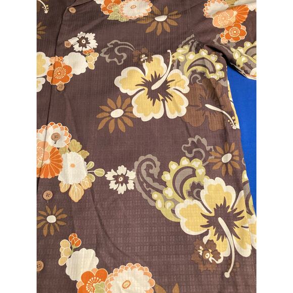 Tommy Bahama Mens 100% Silk Hawaiian Style Shirt Size L Dark Brown Floral - Picture 5 of 13